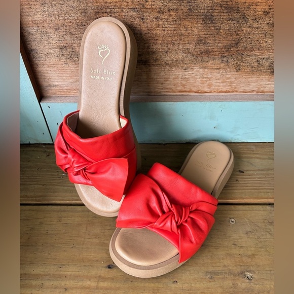 SOLE BLISS Bailey coral red sandals soft Italian leather BOW slides sz 40 NWOT - Picture 13 of 13